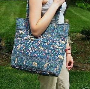 Vera bradley animal kingdom tote bag